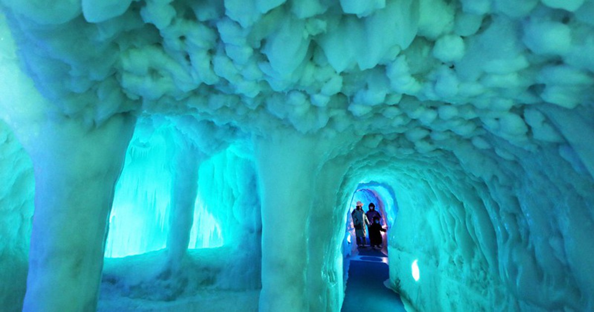 Trải nghiệm mùa đông lạnh nhất Nhật Bản tại Hokkaido Ice Pavilion