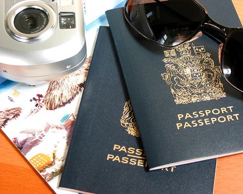 Passport và giấy tờ quan trọng