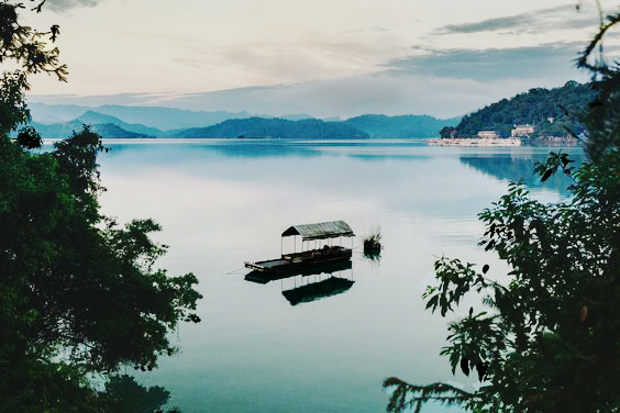 hồ Nhật Nguyệt